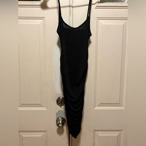 Classic Black Sleeveless Bodycon Dress